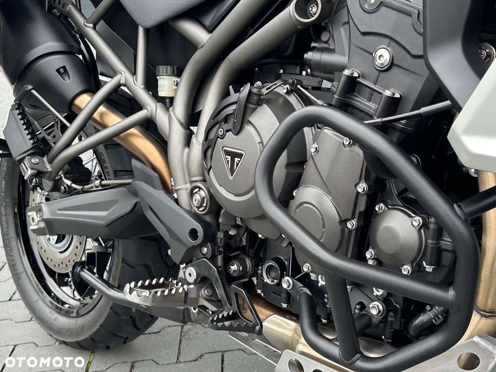 Triumph Tiger - 18