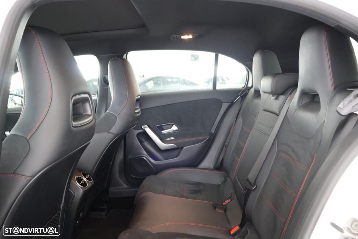 Mercedes-Benz A 200 - 24