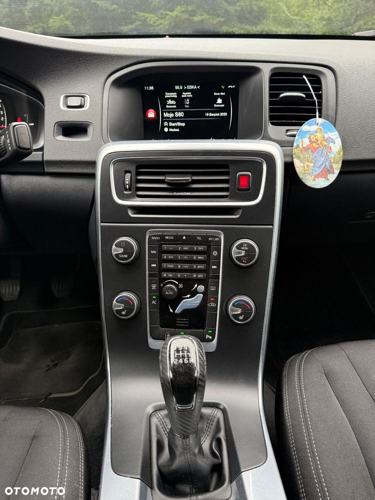Volvo S60 - 18