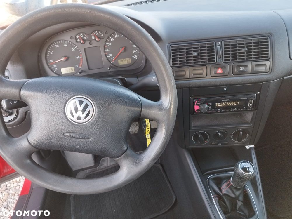 Volkswagen Golf - 21