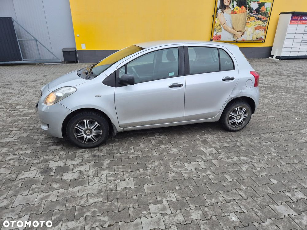 Toyota Yaris 1.0 Luna A/C - 1