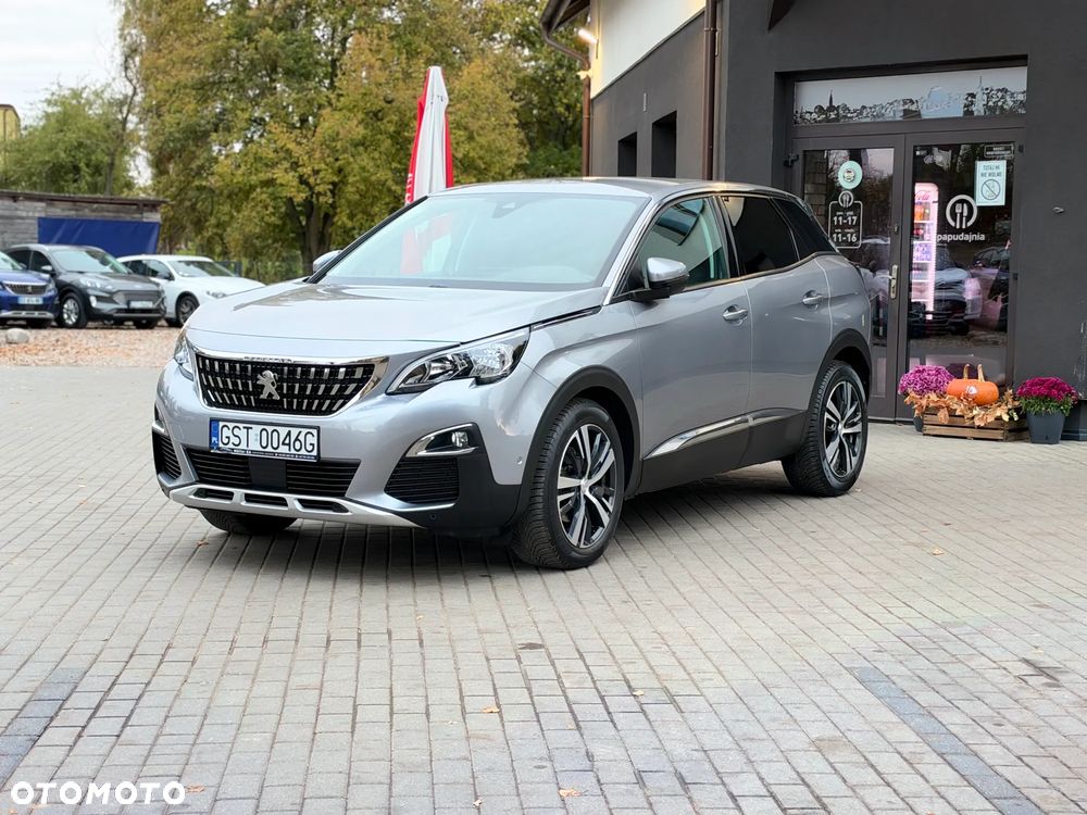 Peugeot 3008 1.2 PureTech GPF Allure S&S - 10