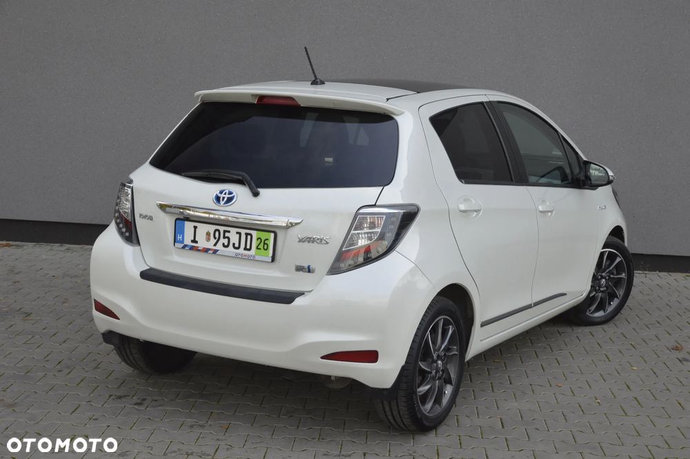 Toyota Yaris - 6