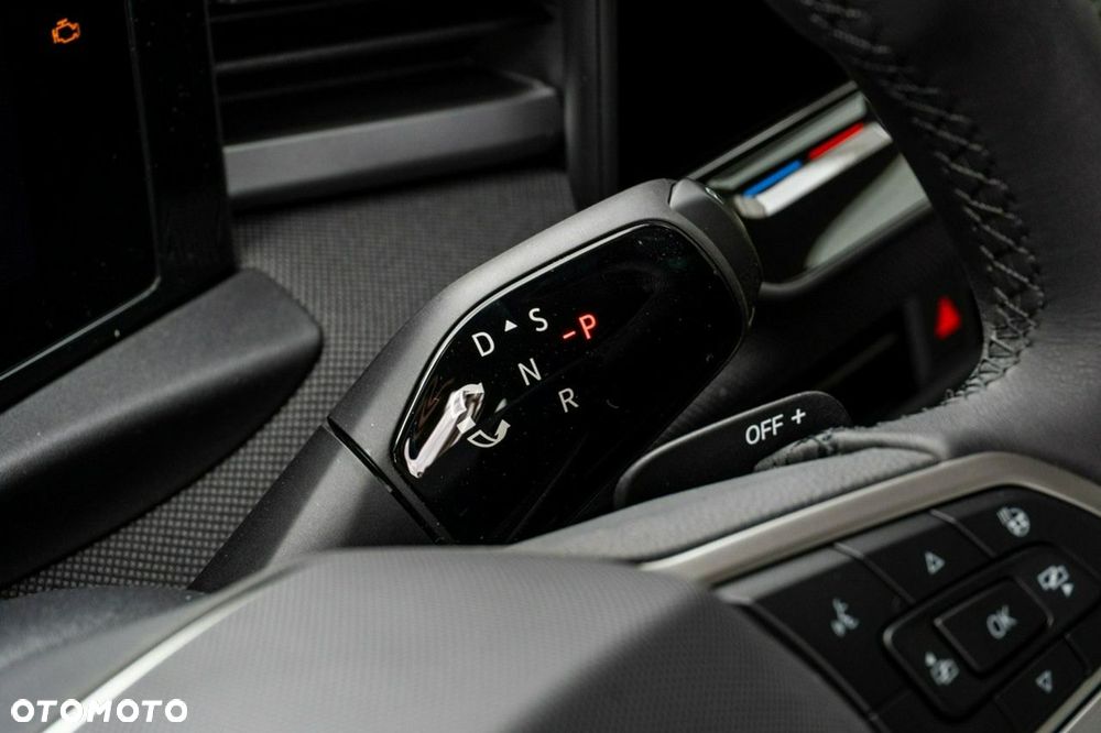 Volkswagen T-Roc - 18