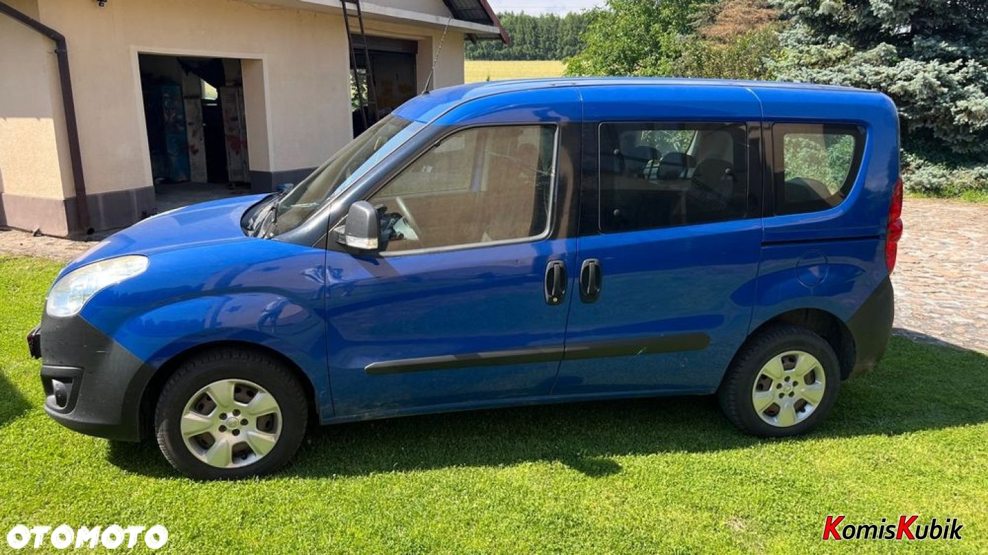 Opel Combo - 28