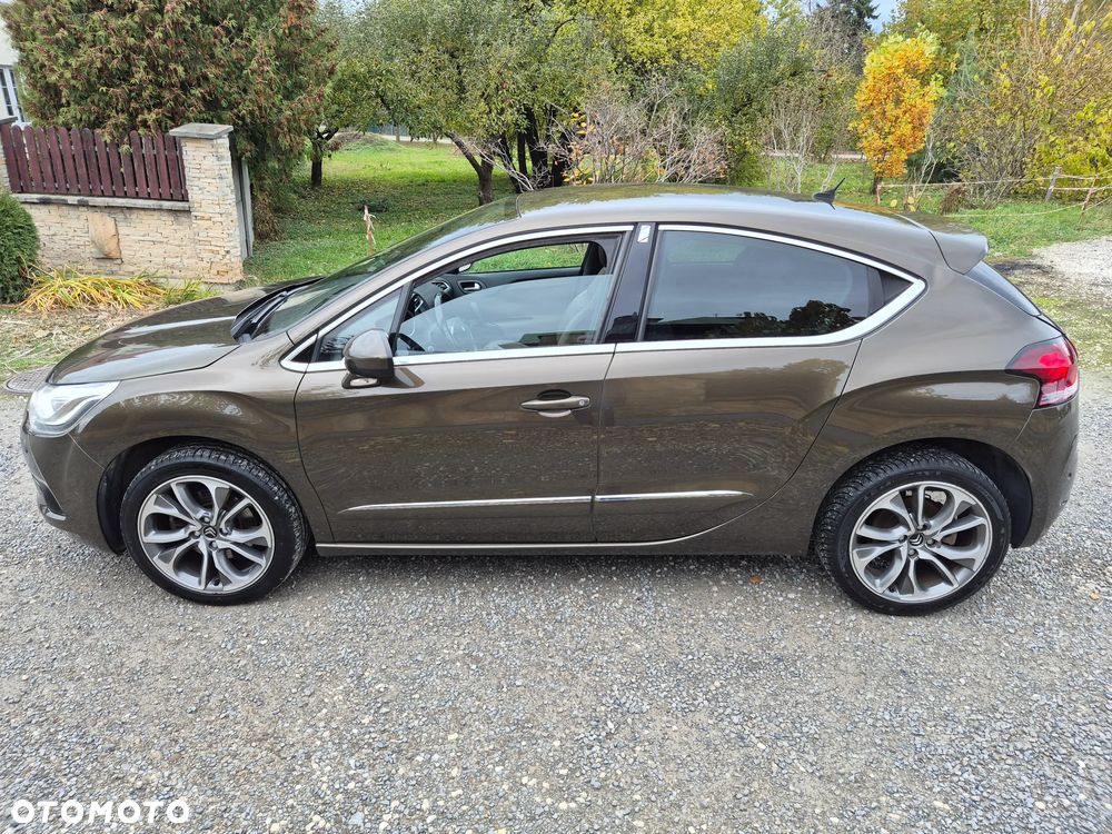 Citroën DS4 2.0 HDi Pure Pearl - 25