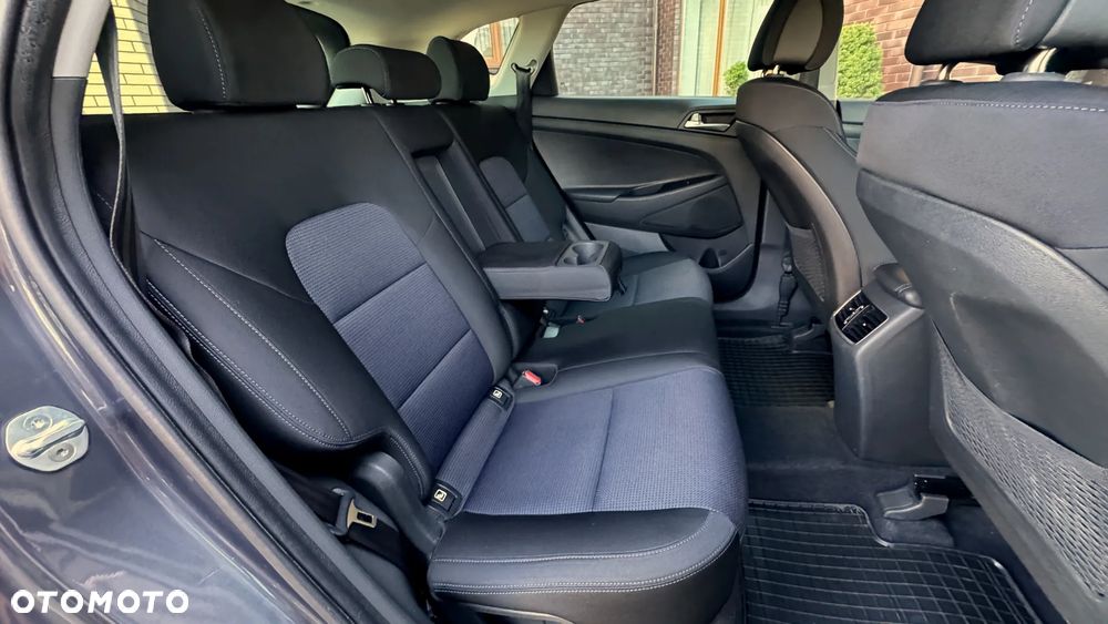 Hyundai Tucson blue 1.7 CRDi 2WD Passion - 37