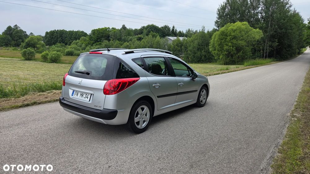 Peugeot 207 95 VTi Urban Style - 6