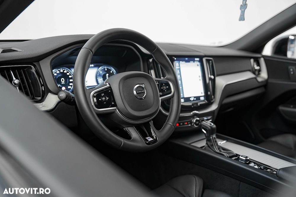 Volvo XC 60 D4 Geartronic RDesign - 15