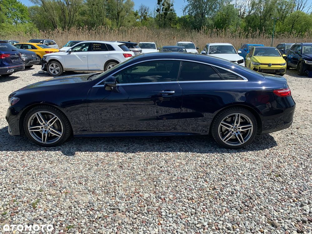 Mercedes-Benz Klasa E 400 4Matic Coupe 9G-TRONIC AMG Line - 2