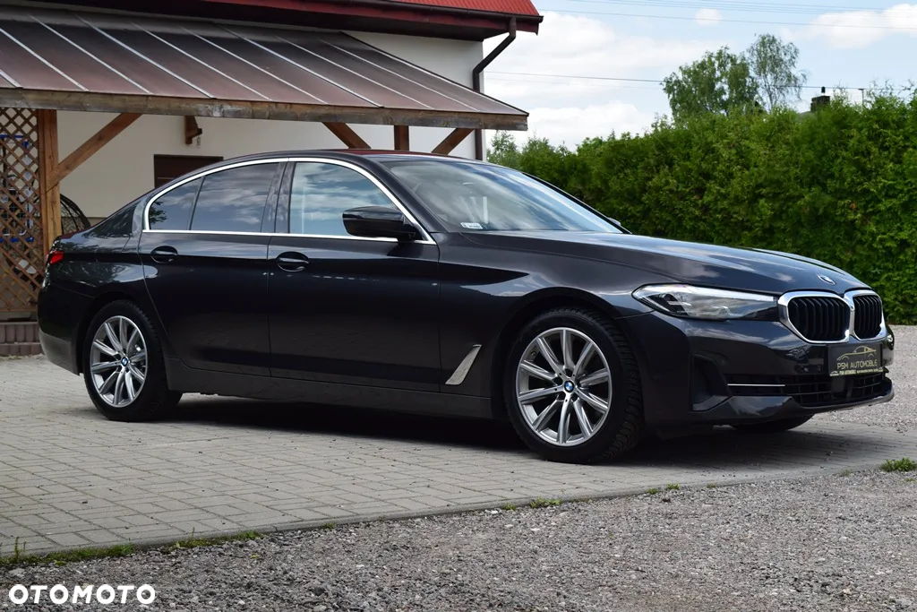 BMW Seria 5 520d Efficient Dynamics - 6