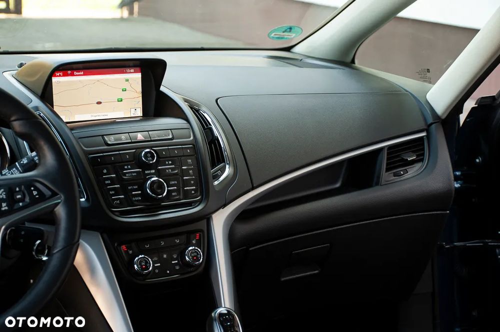 Opel Zafira 2.0 D (CDTI ecoFLEX) Start/Stop Active - 22