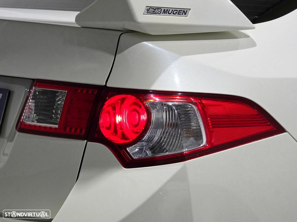 Honda Accord 2.4 Type S - 25