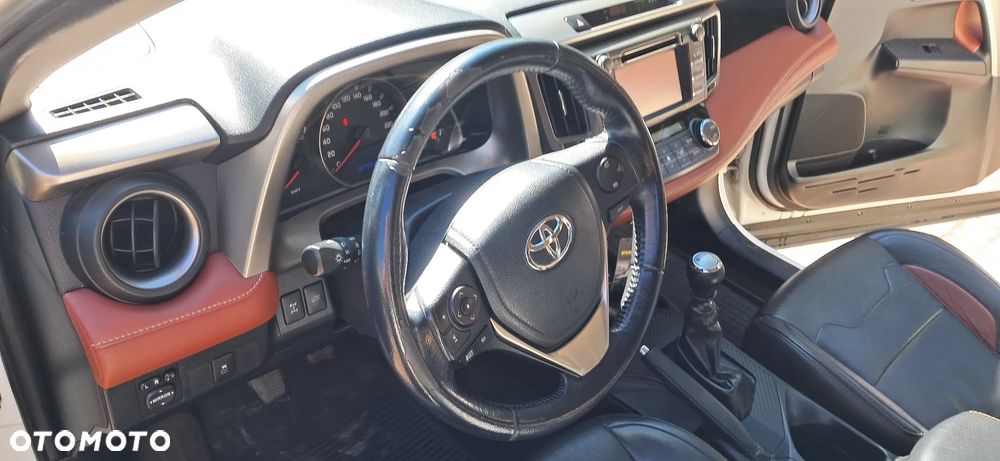 Toyota RAV4 2.0 D-4D Prestige - 3