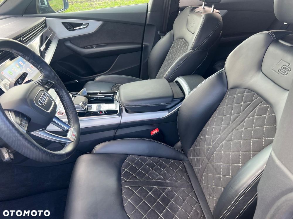Audi SQ8 - 13