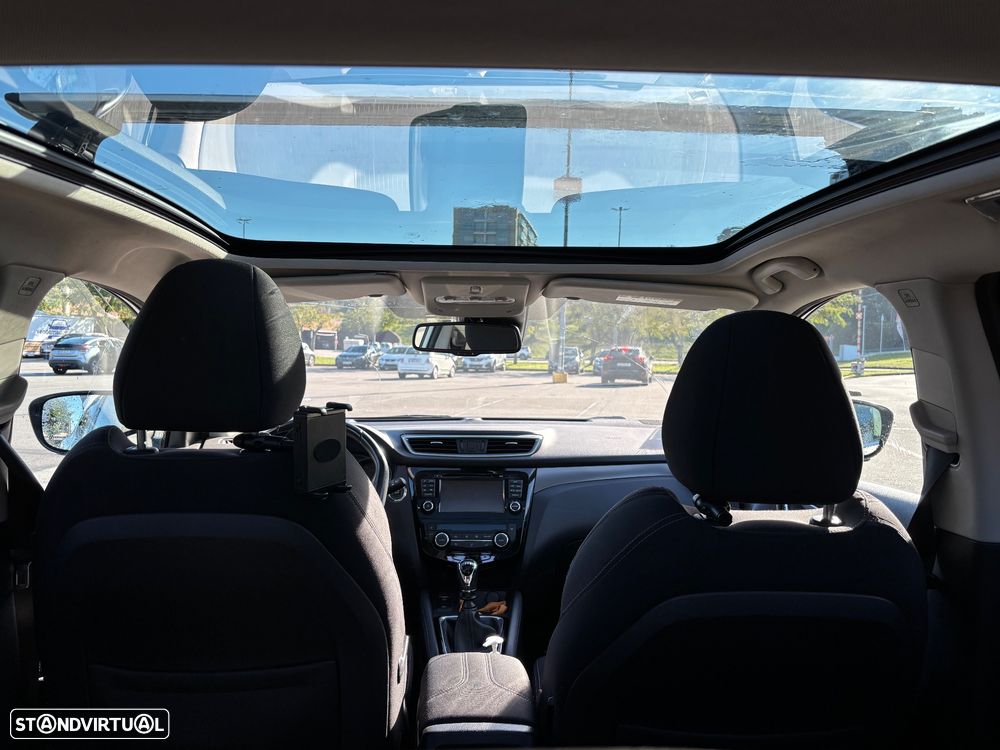 Nissan Qashqai 1.5 dCi N-Connecta Led - 10