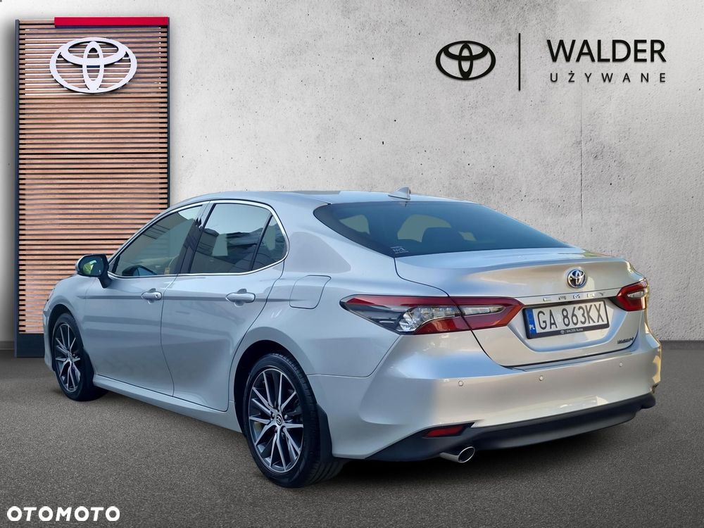 Toyota Camry 2.5 Hybrid Executive CVT - 5