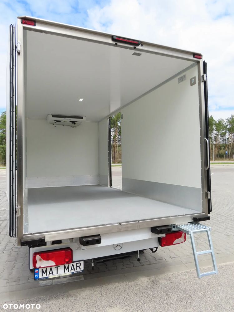 Mercedes-Benz Sprinter 317 CDI 170 KM Chłodnia -32 st.C 8.E.Palet IGLOOCAR 4230 mm Boczne Drzwi, Agregat Thermo King V200 MAX, Rozstaw Osi 4325 mm, Ładowność 910 Kg, GWARANCJA FABRYCZNA,  Stan Wizualny I Techniczny NOWY Tak Jak Z Taśmy Produkcyjnej Gotowy Dostępny OKAZJA POLECAM - 23