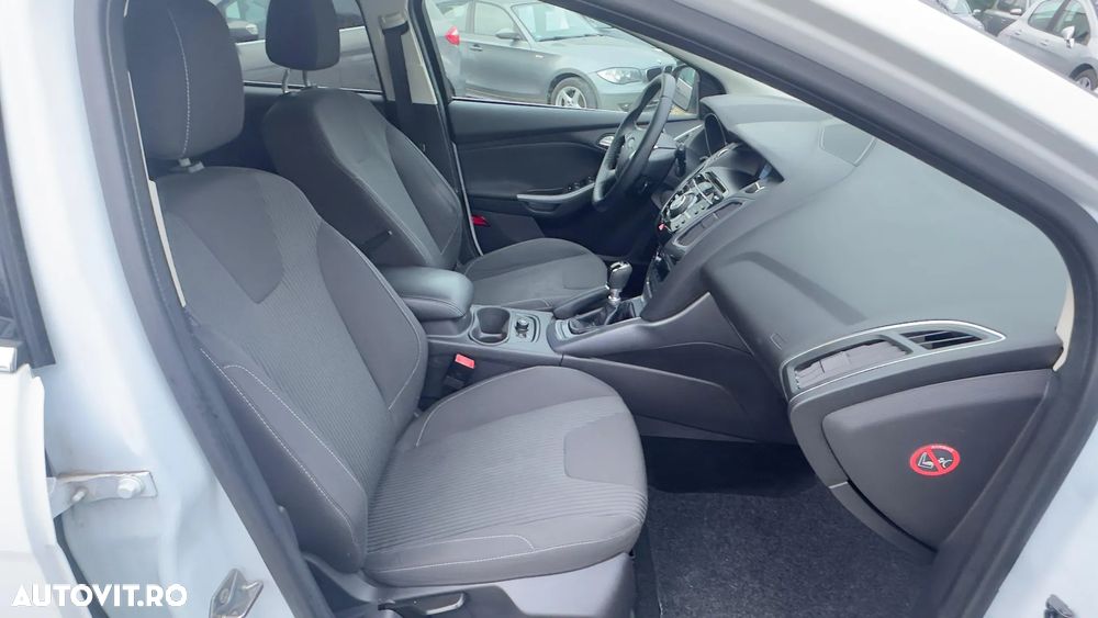 Ford Focus 1.0 EcoBoost Start Stop Titanium - 30