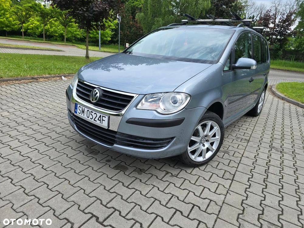 Volkswagen Touran 1.6 Basis - 3