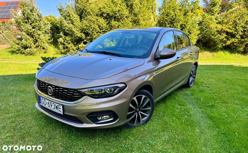 Fiat Tipo 1.4 16v Lounge EU6d - 1