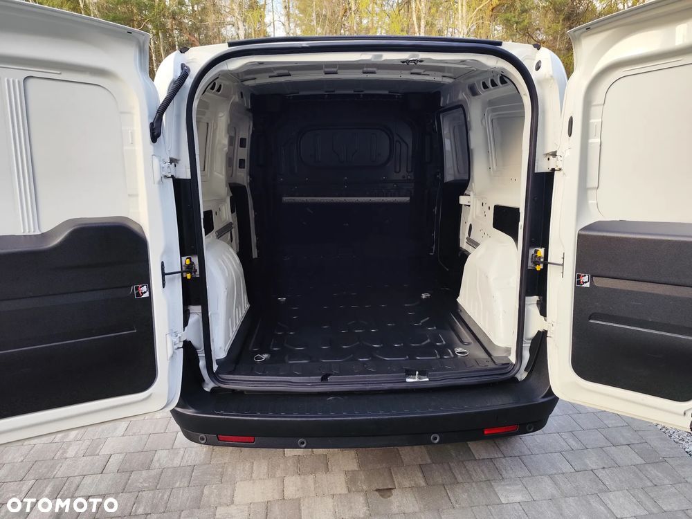 Fiat Doblo - 11