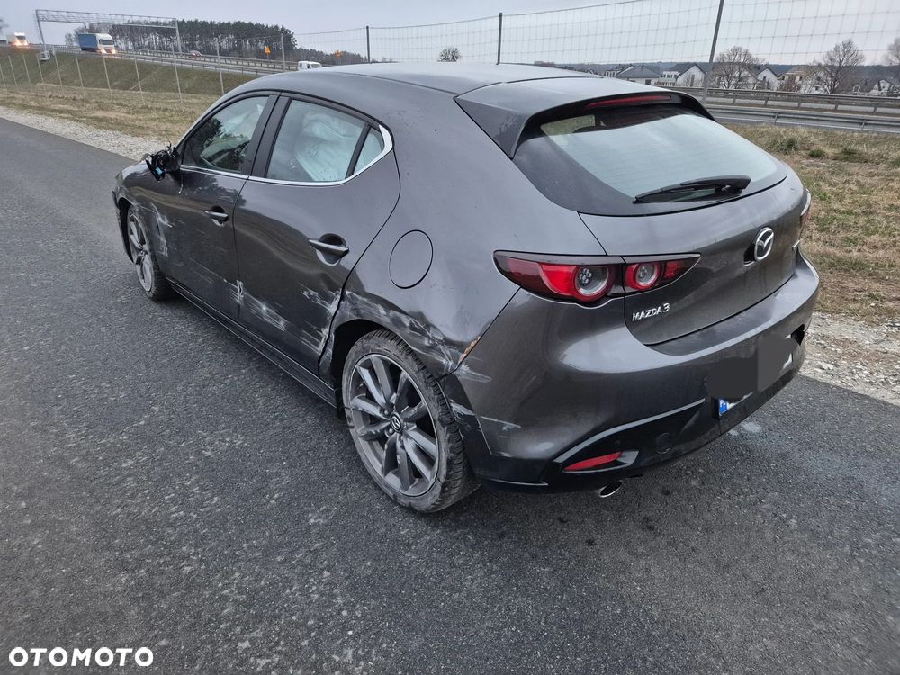 Mazda 3 - 7