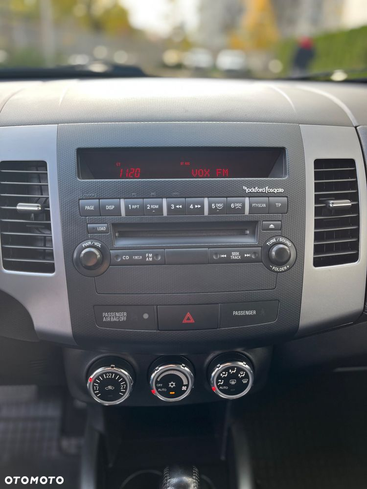 Mitsubishi Outlander 2.2 DID Instyle EU5 TC-SST - 15