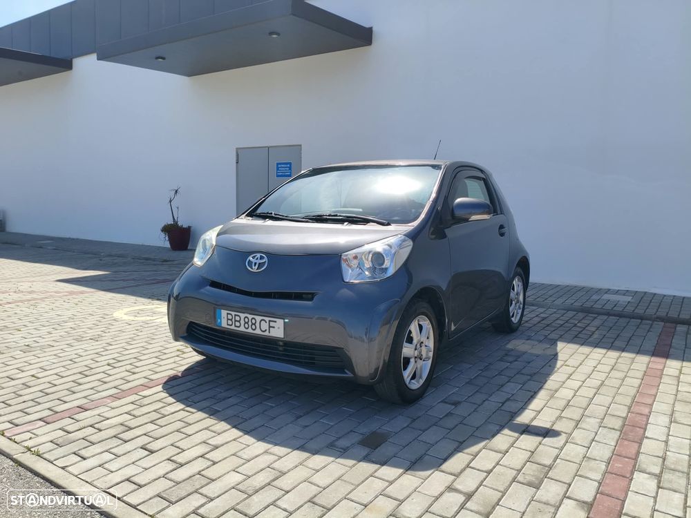 Toyota iQ 1.4 D-4D + - 16