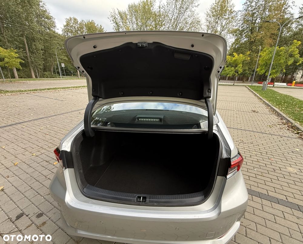 Toyota Corolla 1.8 Hybrid GPF Comfort - 21