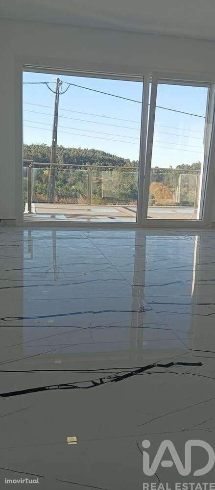 Casa / Villa T4 em Antuzede e Vil de Matos de 388,00 m2 - Grande imagem: 4/16