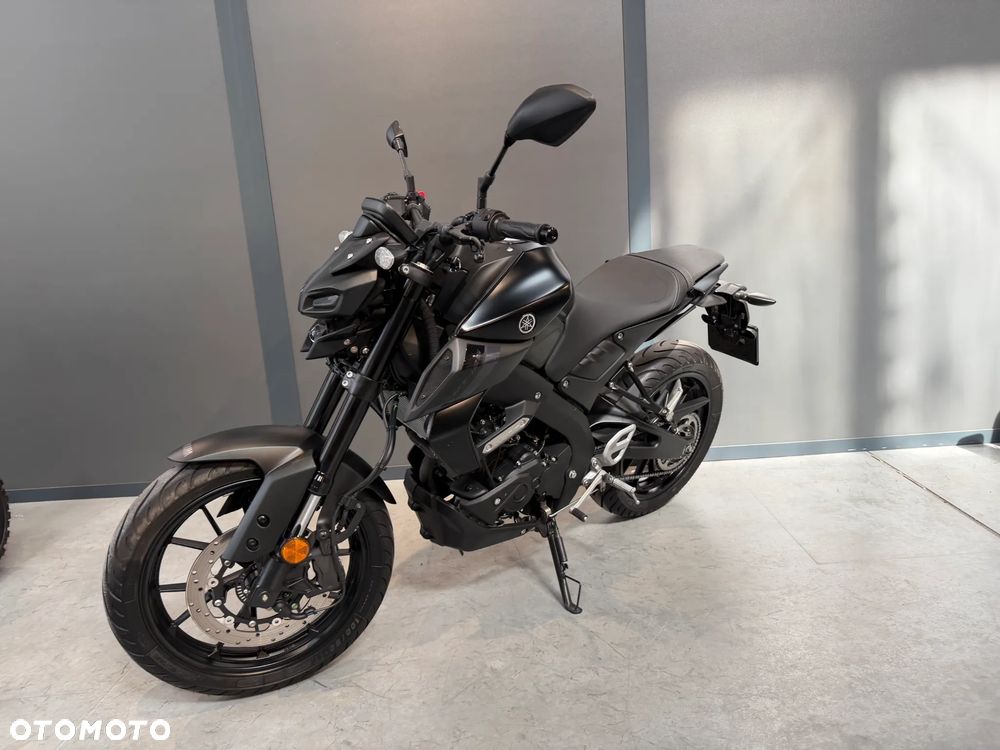 Yamaha MT - 5