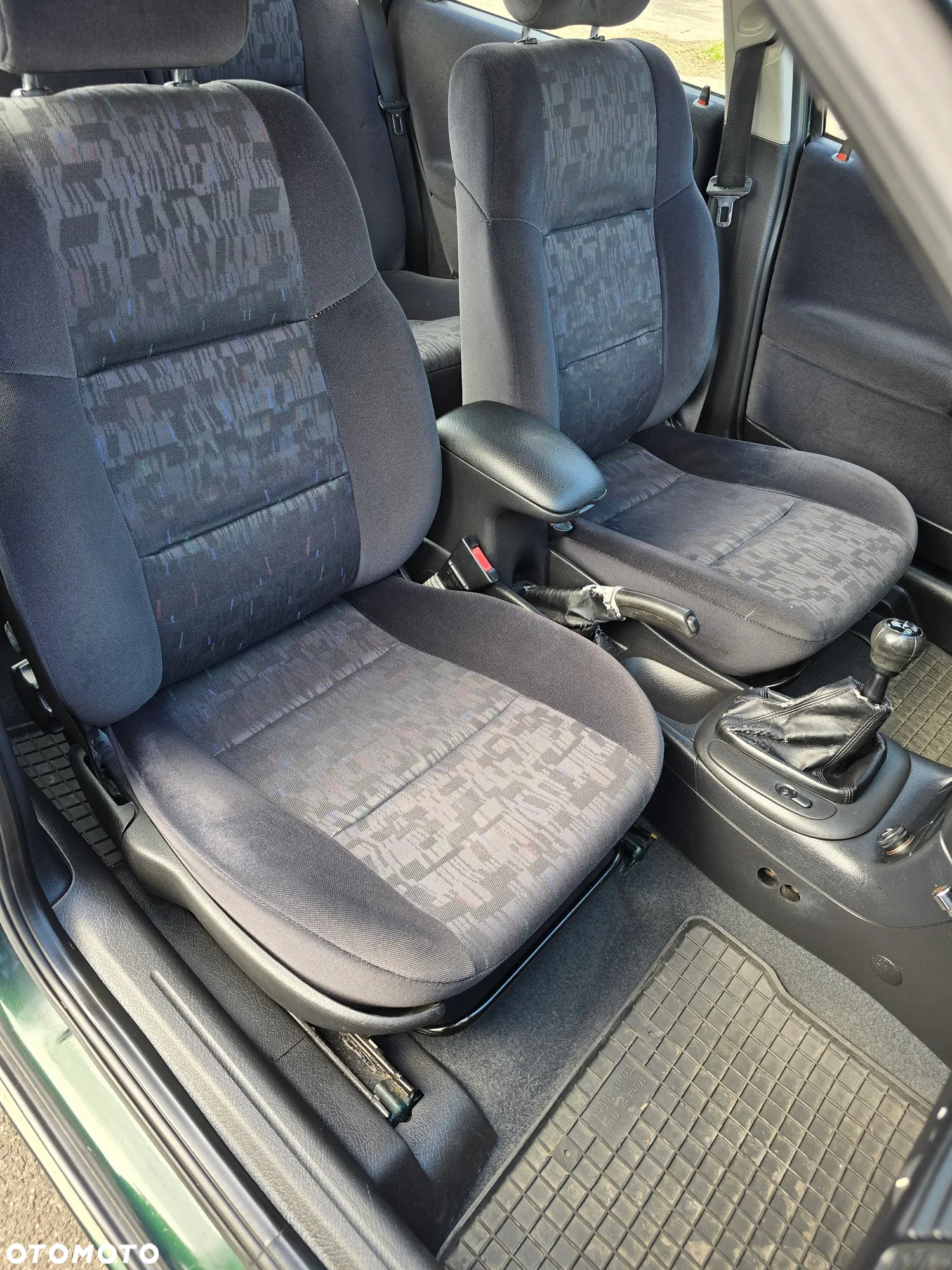 Opel Vectra 1.6 GL Plus - 13