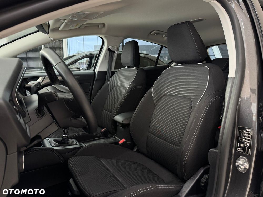 Ford Focus - 10