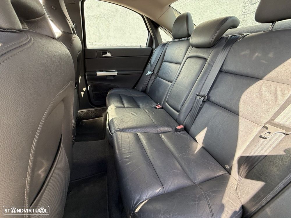 Volvo S40 1.6 D Momentum - 5