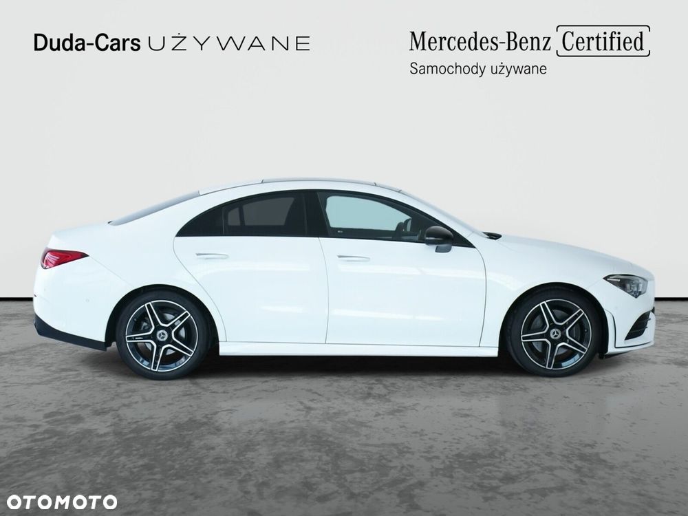 Mercedes-Benz CLA 200 Progressive 7G-DCT - 7