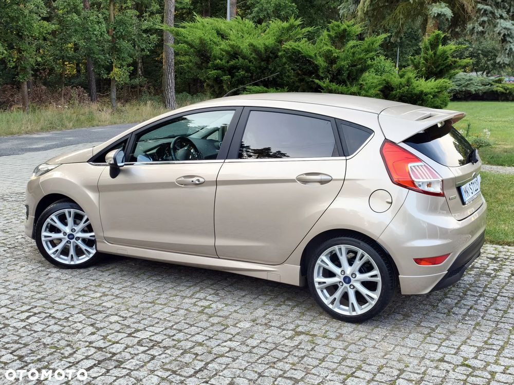 Ford Fiesta 1.0 EcoBoost STart-Stop Titanium - 5