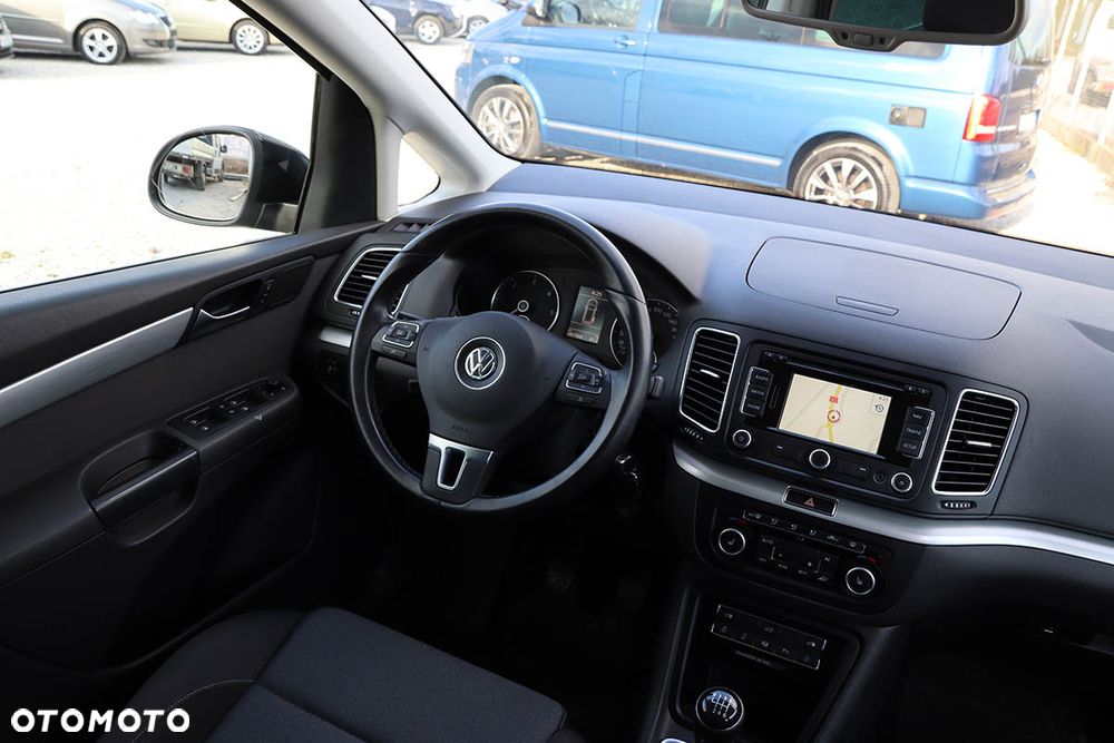 Volkswagen Sharan 2.0 TDI 4MOTION Blue Motion Style - 24