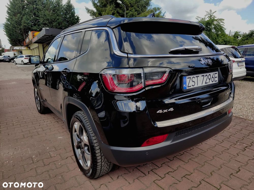Jeep Compass - 10