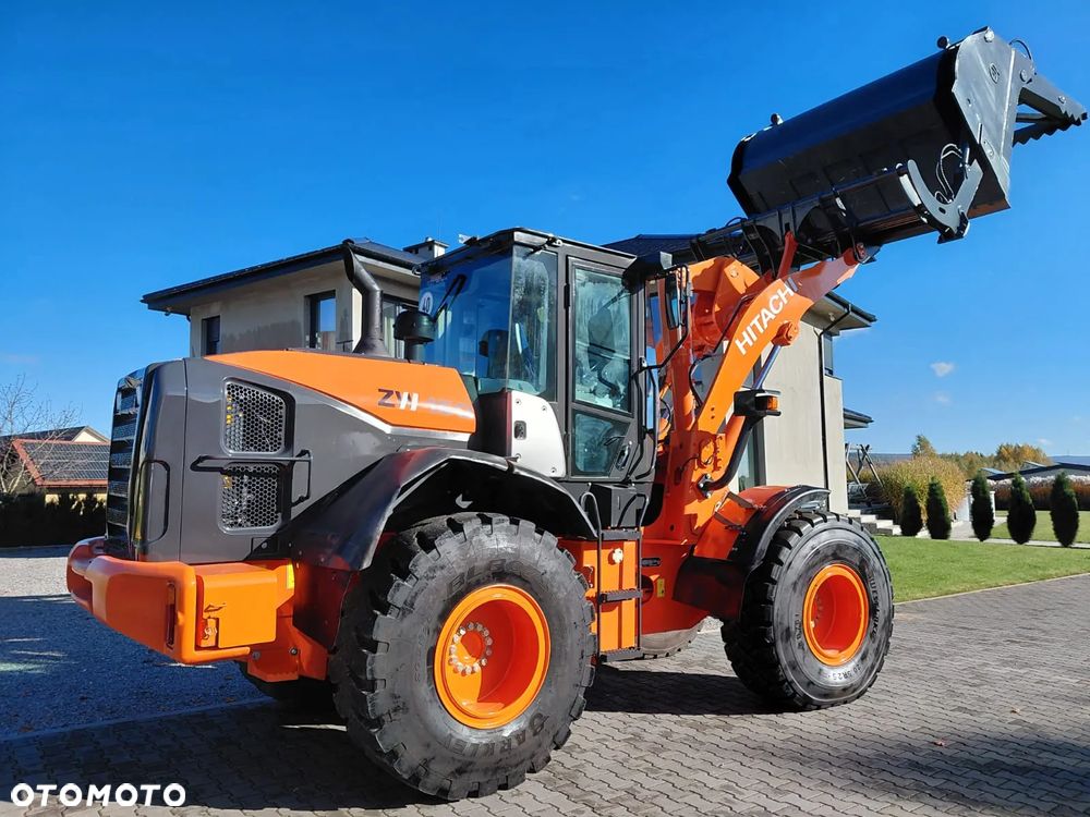 Hitachi ZW 150 - 13