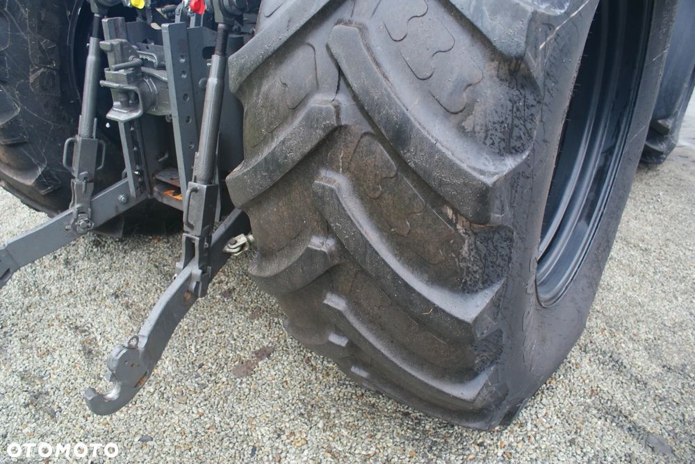 Claas Axion 830 CMATIC - 11