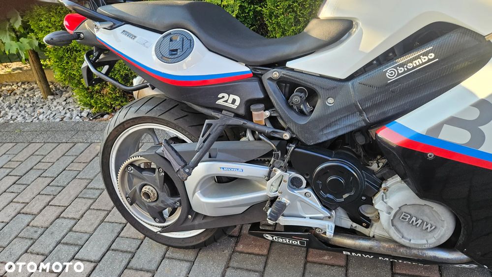 BMW F - 26