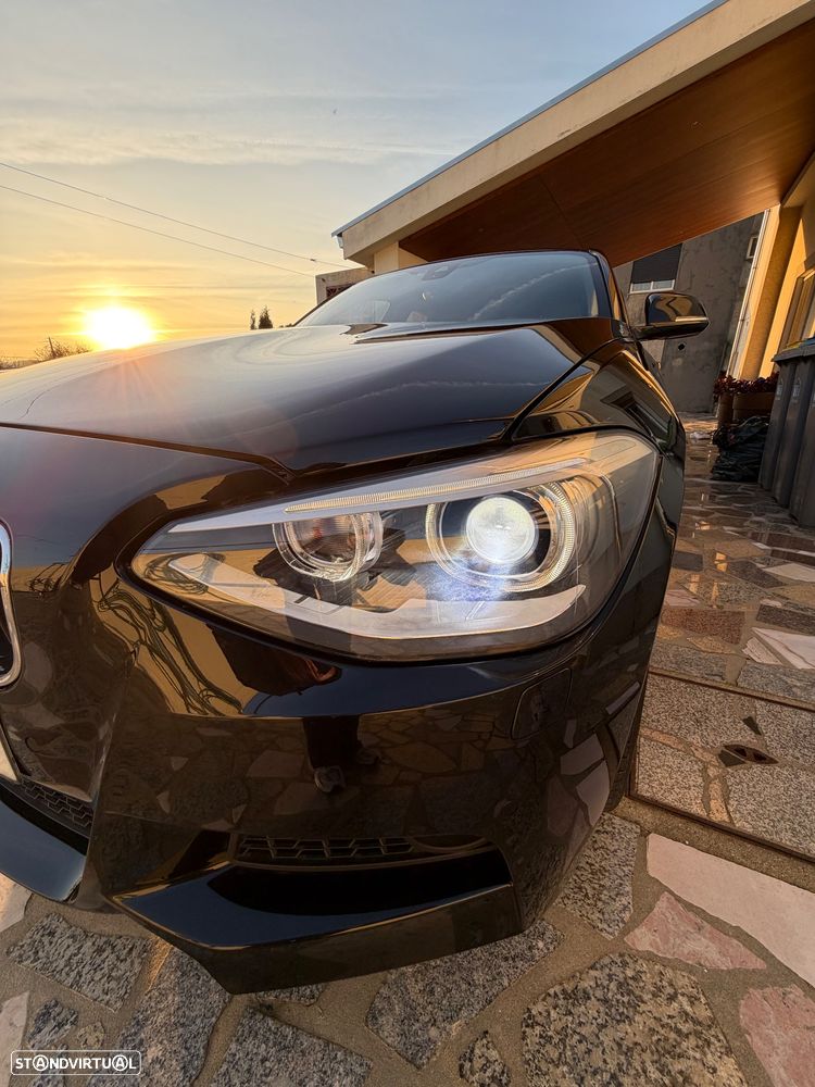 BMW 120 d Sport Line - 2