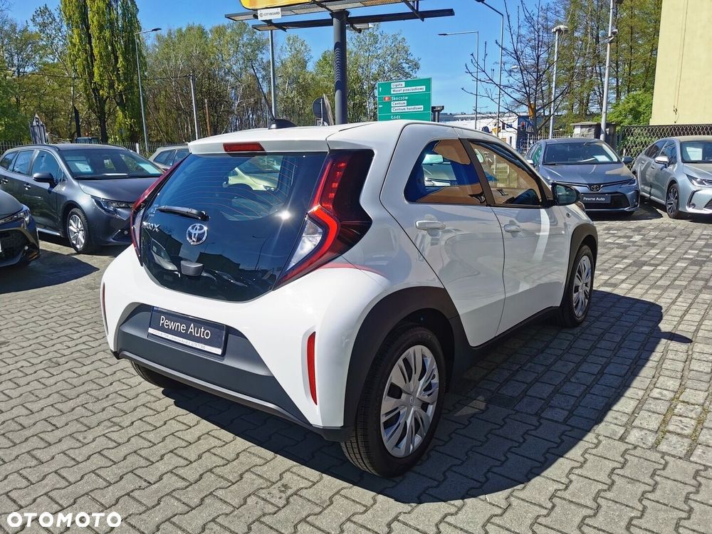 Toyota Aygo X - 16