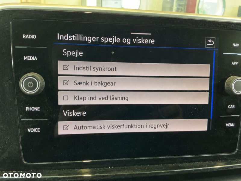 Volkswagen T-Roc 1.5 TSI OPF DSG R-Line - 10