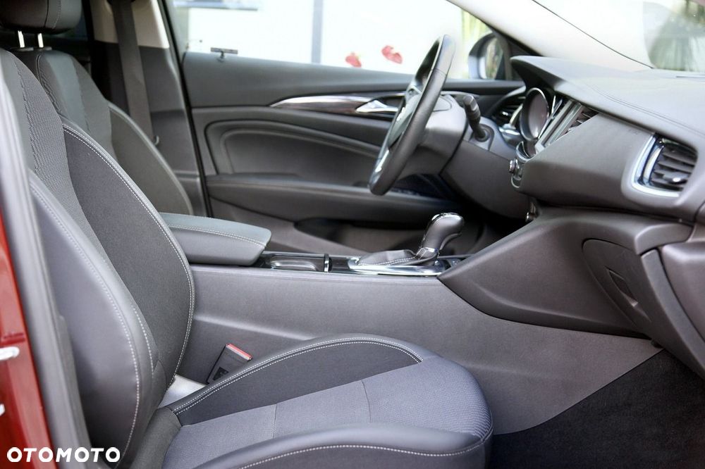 Opel Insignia - 14