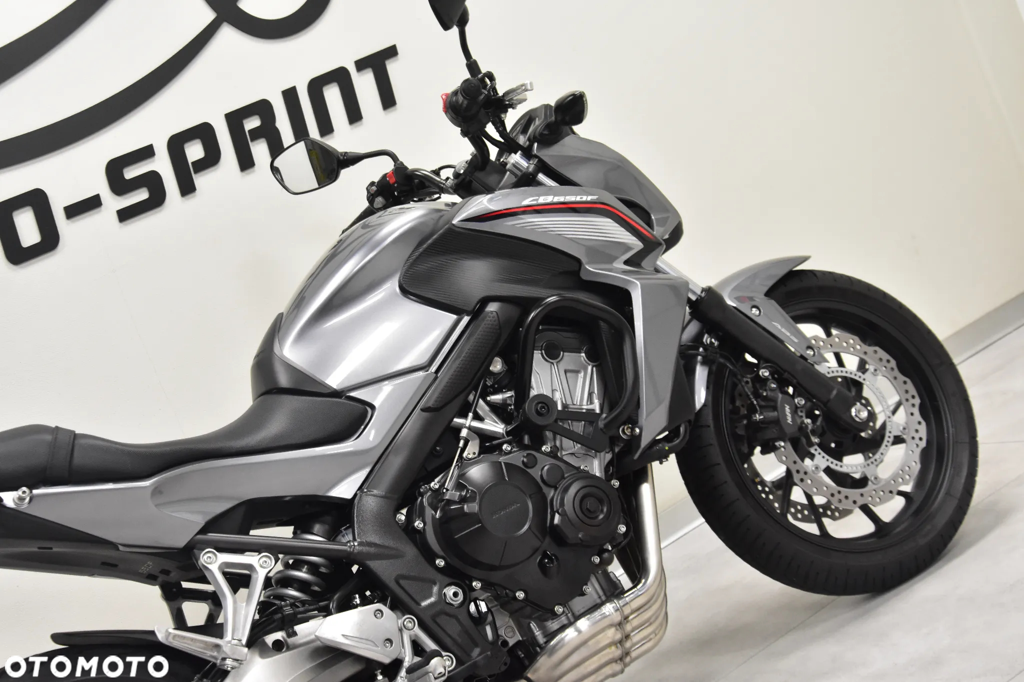 Honda CB - 15