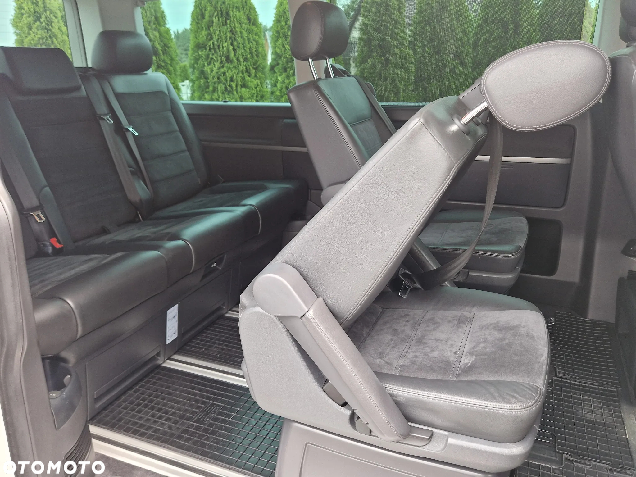 Volkswagen Multivan 2.0 TDI L1 Highline - 17