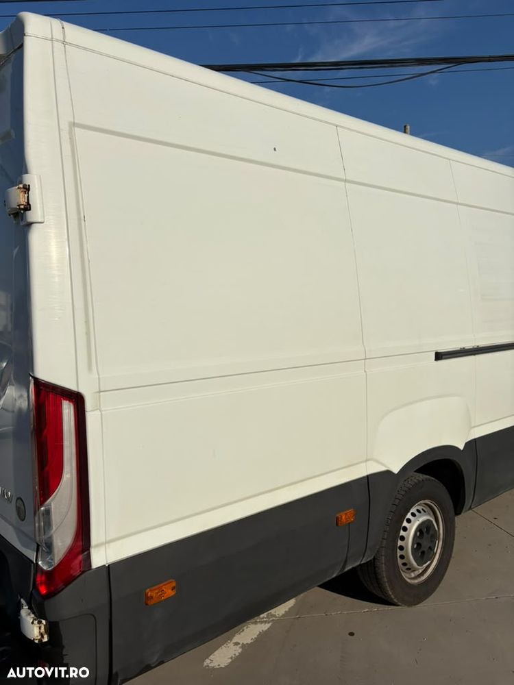 Iveco Daily 35S16 - 16