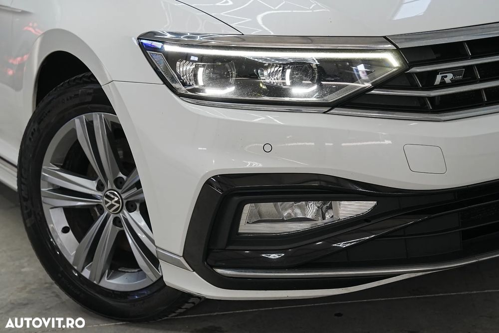 Volkswagen Passat - 17